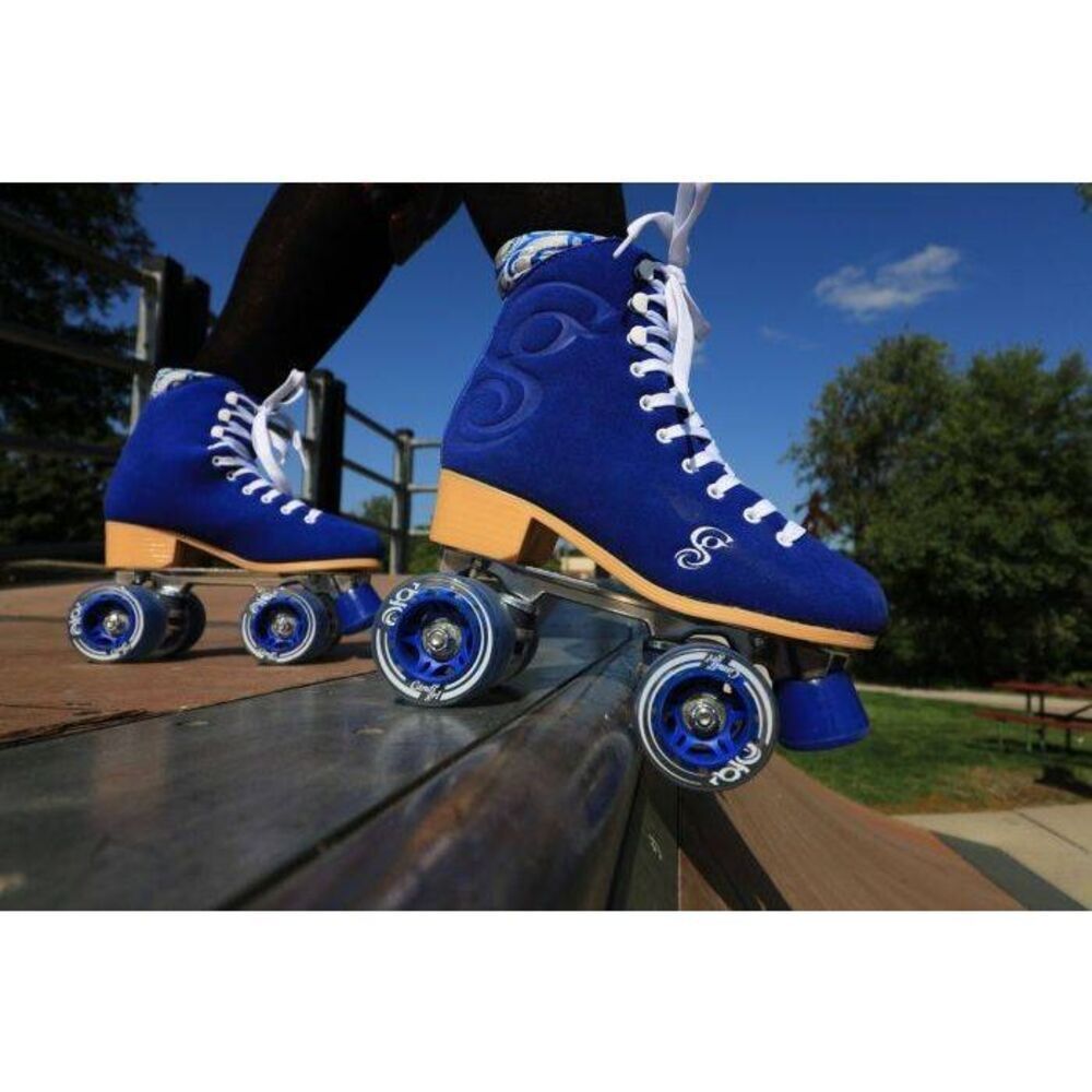 Candi Grl Roller Derby Carlin Roller Skates in Electric Blue - Picture 1 of 5